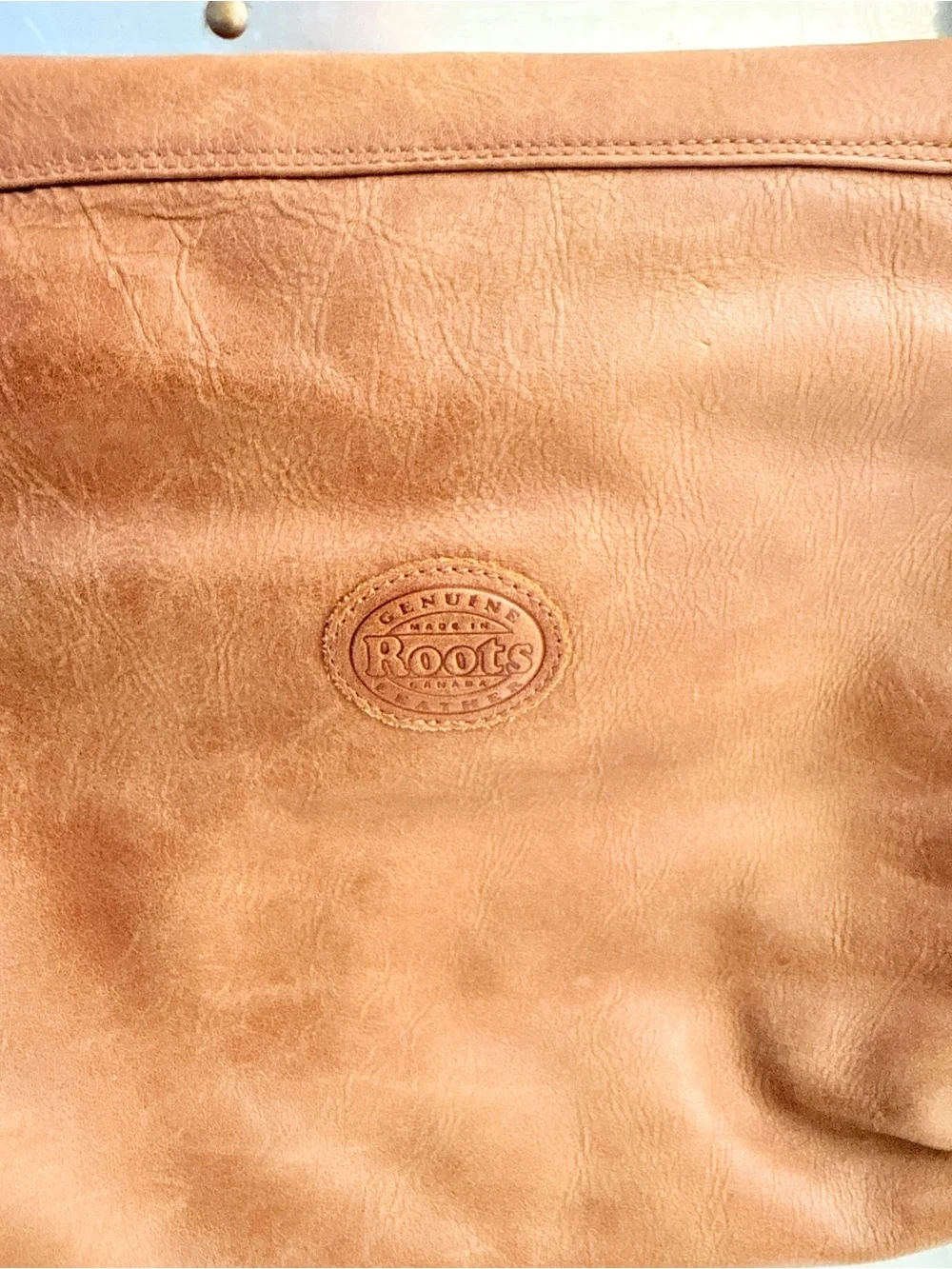 Roots classic tan